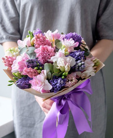 Бесплатная доставка цветов в Кировском